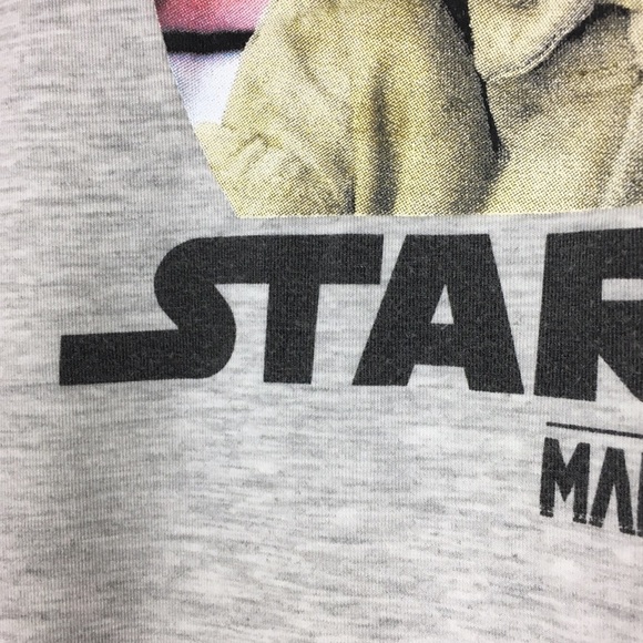 STAR WARS Baby Yoda Graphic The Mandalorian T Shirt Child Grogu Short Sleeve XL - Picture 7 of 9